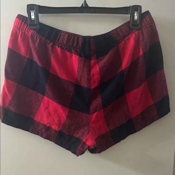 Old Navy Pajama Shorts Red and Black Buffalo Plaid - Picture 6 of 7